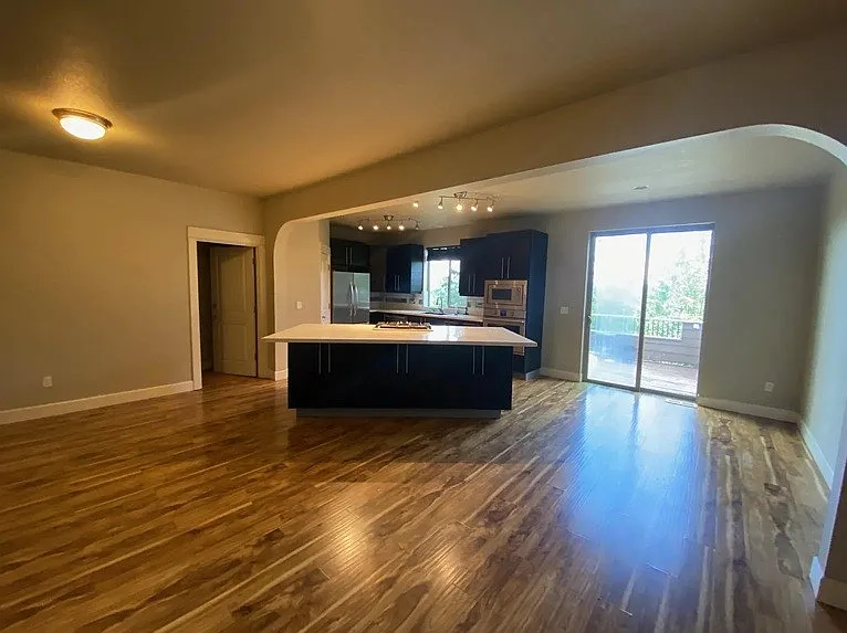 13392 SE Autumnwood Ln — Photo 3