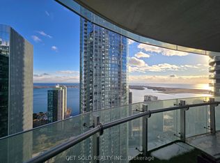 14 York St #3803, Toronto, ON M5J 0B1