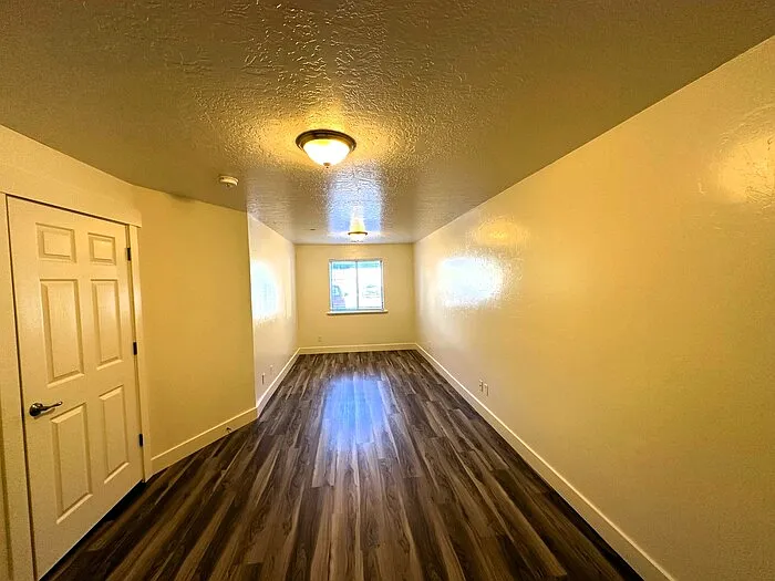 580 S Center St #15 — Photo 15