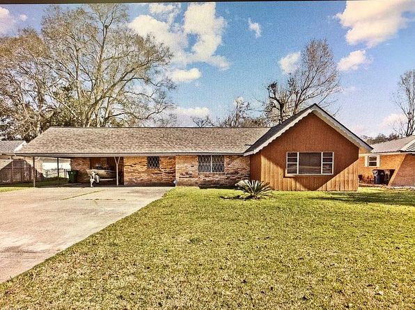 2003 Old Jeanerette Rd