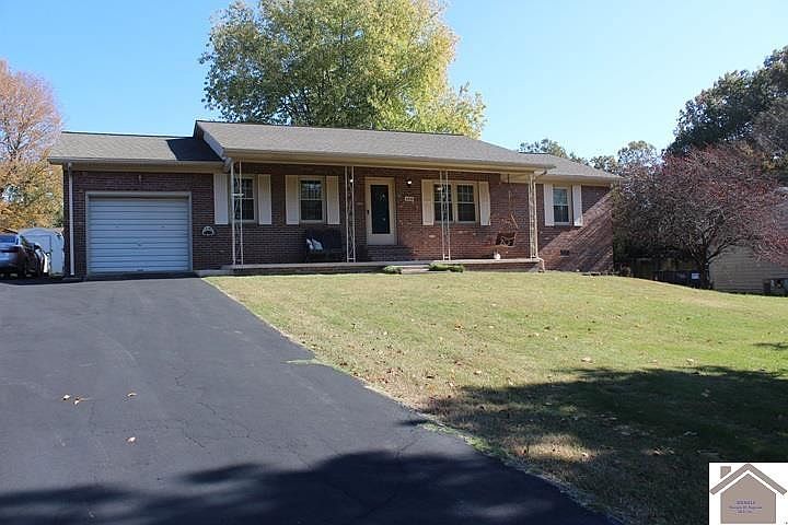 1st image of 1416 Meadowlark Dr