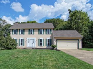 2113 Parkview Dr, Twinsburg, OH 44087