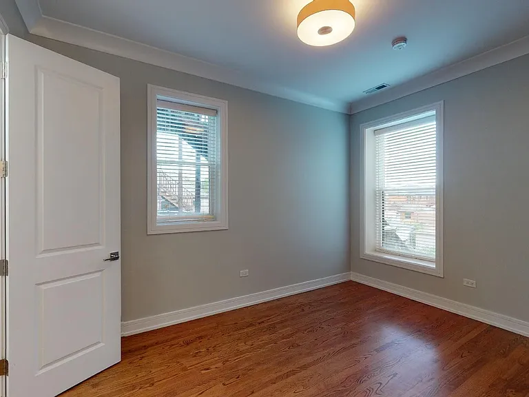 3967 S Drexel Blvd — Photo 17