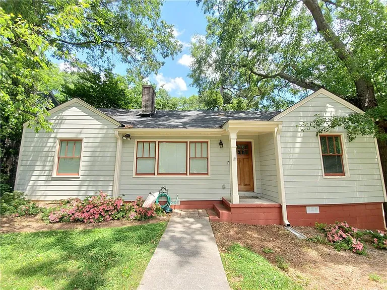 2178 Ridgedale Rd NE — Photo 1