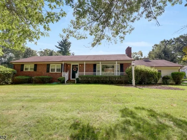 290 Brookside Ave, Wyckoff Twp., NJ 07481