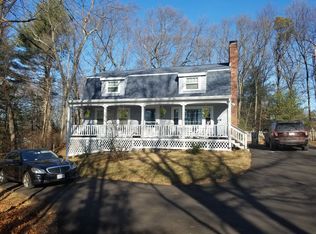 72 Fruit St, Ashland, MA 01721