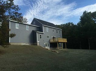 14 Shady Grove Rd, Hope Valley, RI 02832