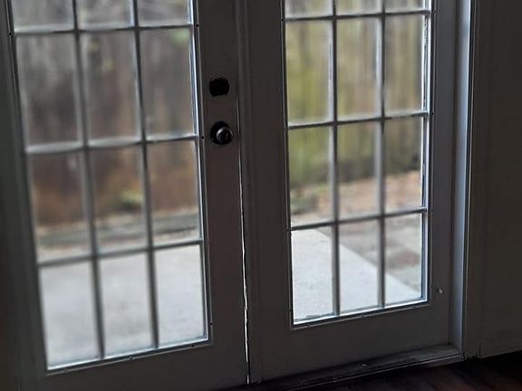 5th image of 12036 Cobblewood Ln N