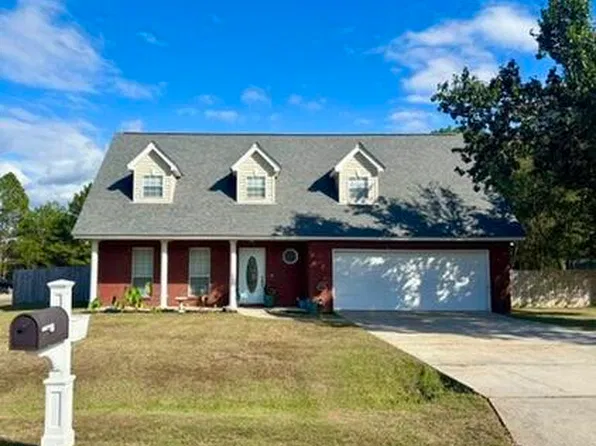 2 Alysha Ln, Petal, MS 39465
