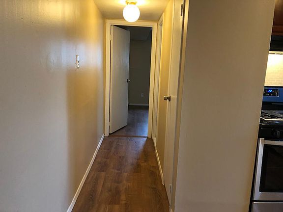 4th image of 428 S Gannon Ave