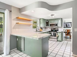 11729 Greenbriar Cir, Wellington, FL 33414