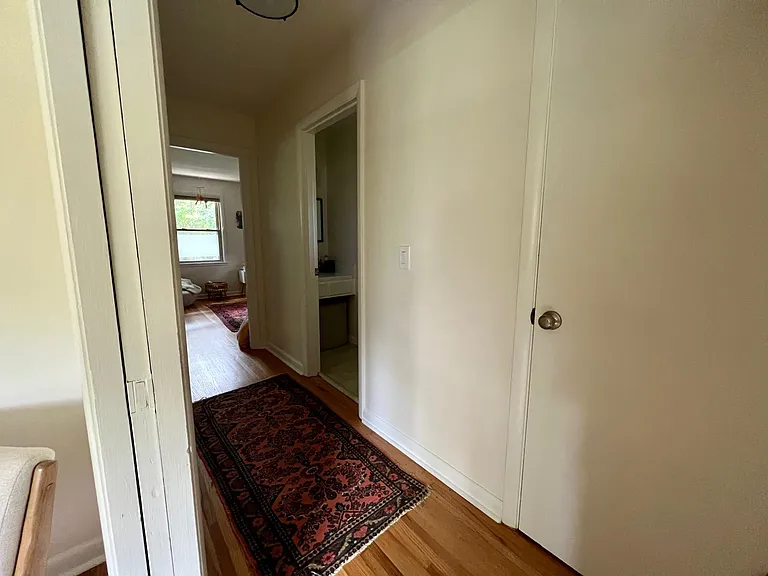 701 Shawnee Dr — Photo 3