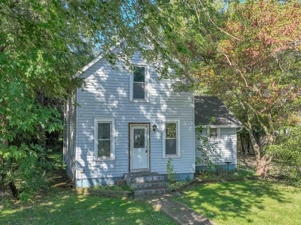 202 Genesse St, La Crosse, IN 46348