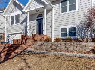 914 Connecticut Ave, Manhattan, KS 66502