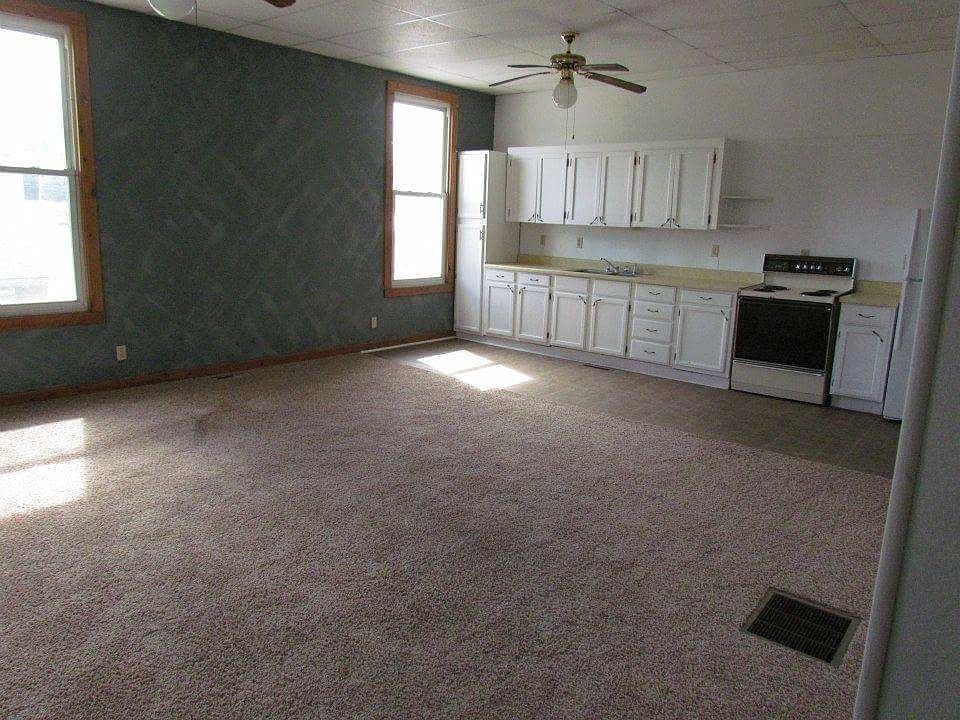 Open concept 18x20 ft