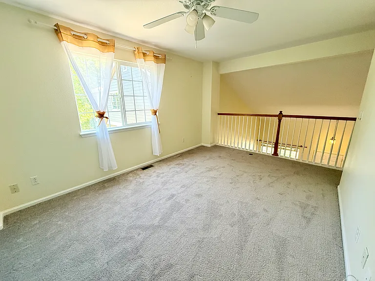 6047 S Walden Ct — Photo 19