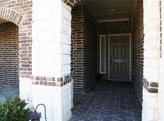 2nd image of 7824 Caldelana Way