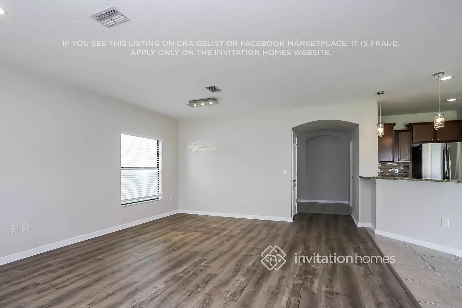 10015 Newminster Loop Ruskin, FL 33573 — Photo 3