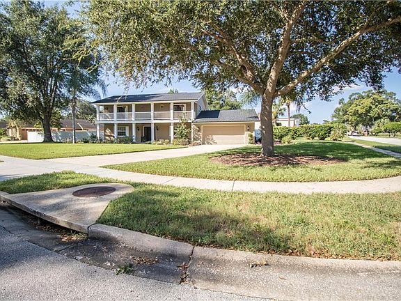 2nd image of 303 Brantley Harbor Dr