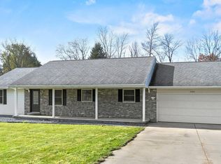 3363 N Old Farm Rd W, Warsaw, IN 46582