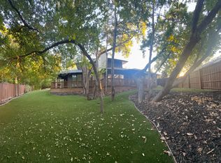 7235 Valley View Pl, Dallas, TX 75240