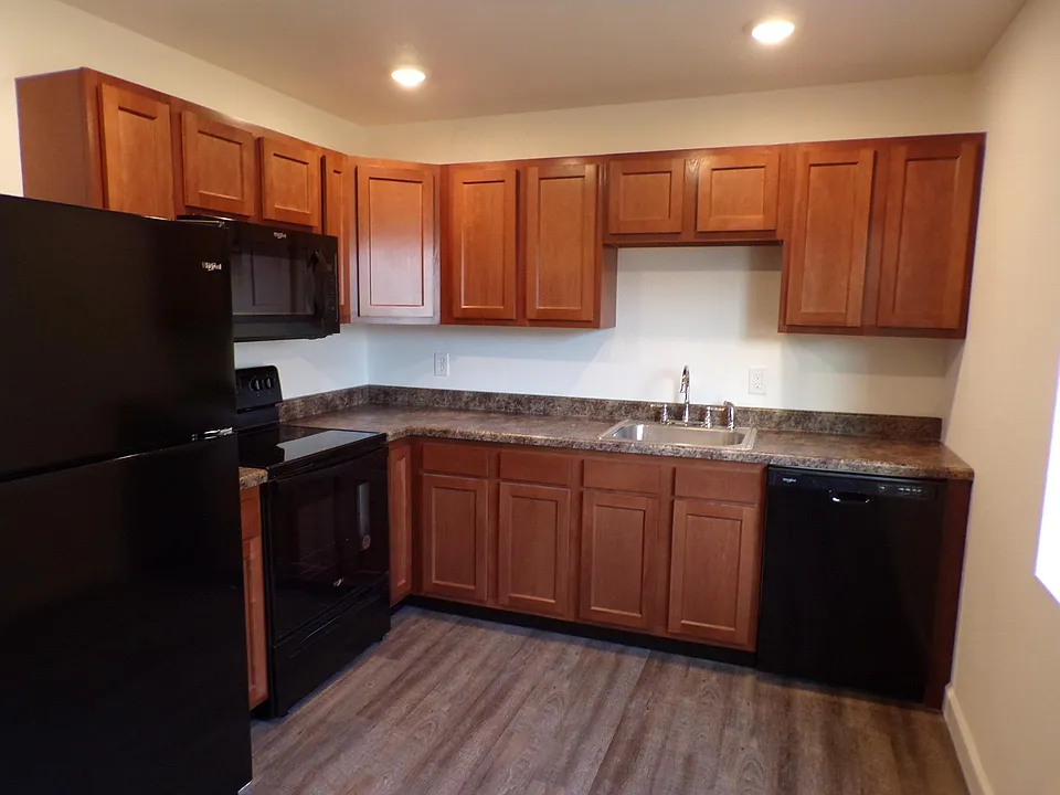 807 S Morrison Ave #B