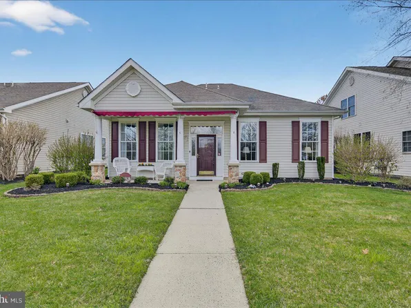 3 Trowbridge Ln, Cranbury, NJ 08512