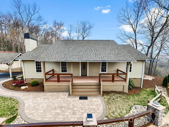 362 Gray Fox Rd, Rosman, NC 28772