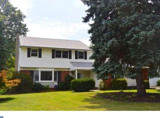 219 Mimosa Ln, Hatboro, PA 19040