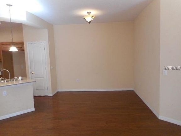 5th image of 3500 Home Town Ln
