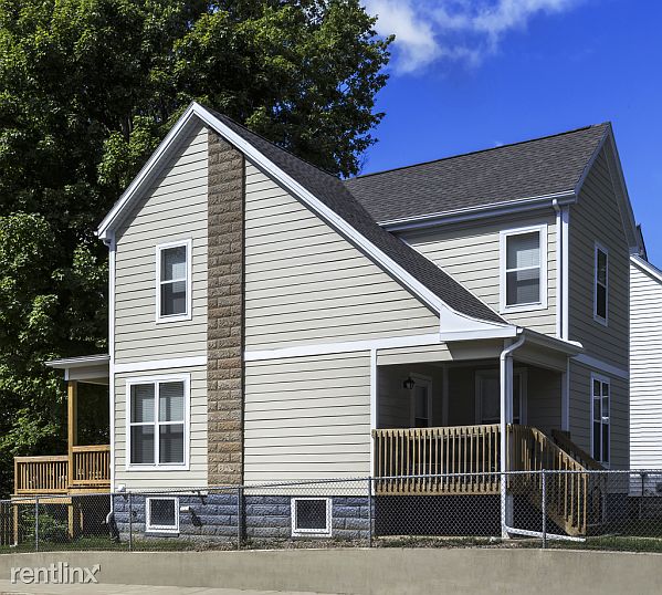1002 Grove Front