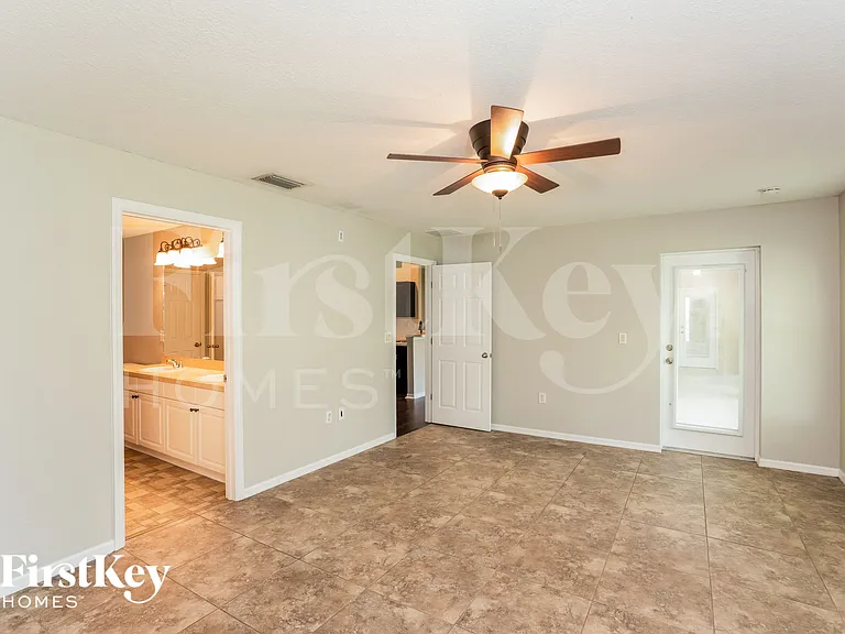 3102 Lucaya Ave — Photo 11