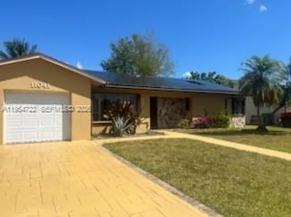 11041 SW 166th Ter, Miami, FL 33157