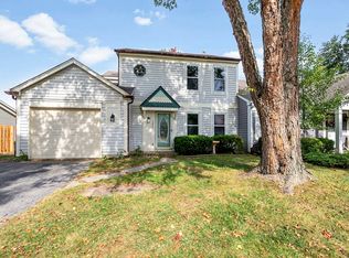 1255 Huntington Dr, Mundelein, IL 60060