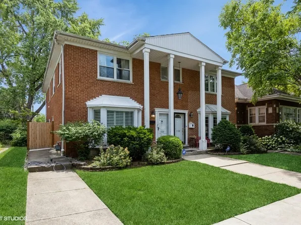 1122 S Maple Ave, Oak Park, IL 60304