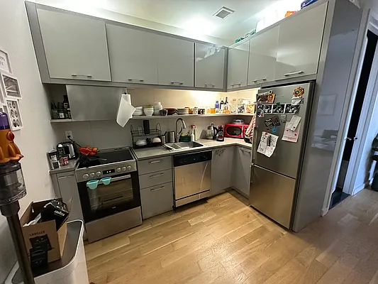 Rented by Nooklyn NYC LLC | media 2