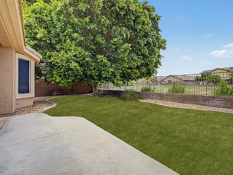 6932 W Blackhawk Dr — Photo 31