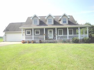 10414 E Bristol Rd, Davison, MI 48423