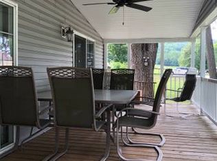 S Vine Valley Rd, Middlesex, NY 14507