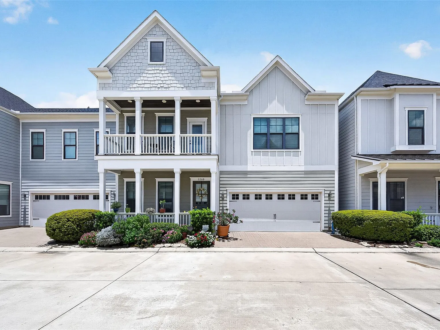 3 bed, 2.5 bath, 2448 sqft, $3,400 — Photo 1