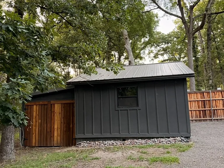6528 Crestview Dr — Photo 9