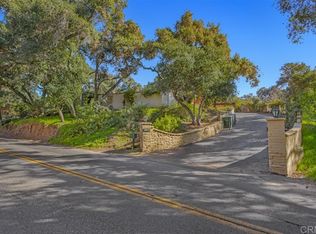 506 S Live Oak Park Rd, Fallbrook, CA 92028