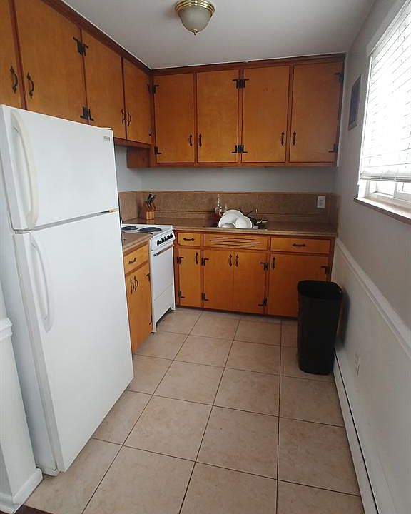 1st image of 314 Griswold St #4