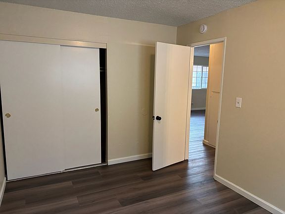 4th image of 201-205 N Vecino Dr #203