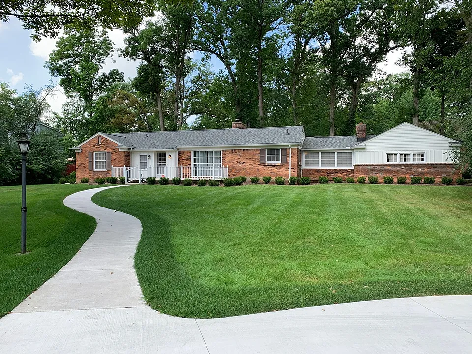 24975 Franklin Park Dr