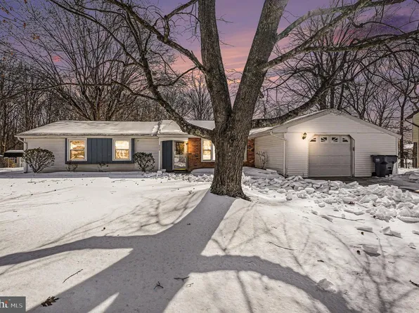 3212 Waverly Dr, Fredericksburg, VA 22407