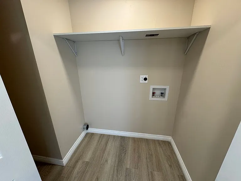 1255 Marline Ave — Photo 10