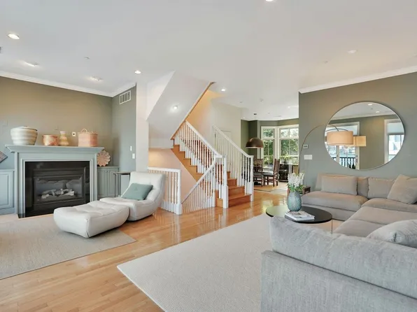 3 Regency Place image 5 of 17