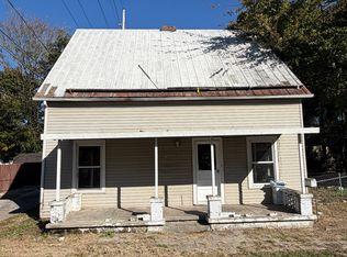 115 N Elm St, Mount Vernon, IN 47620