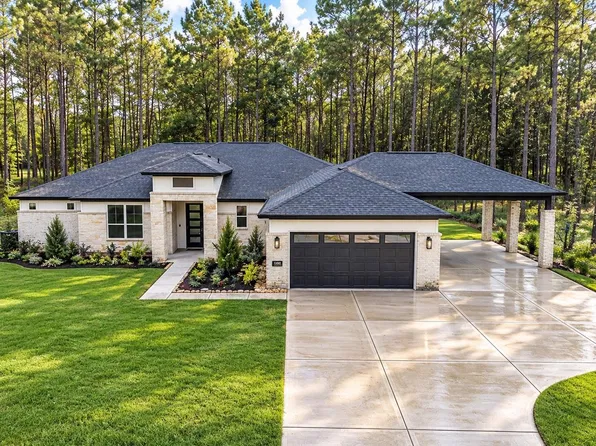 13660 Armstrong St, Conroe, TX 77303